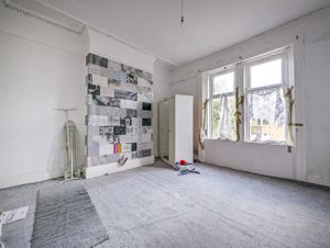 Photo 10- click for photo gallery